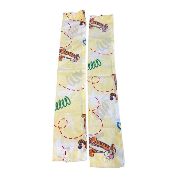 vintage Disney winnie the pooh tigger hopping yellow 2 curtain panels 40x63 each - Picture 3 of 9